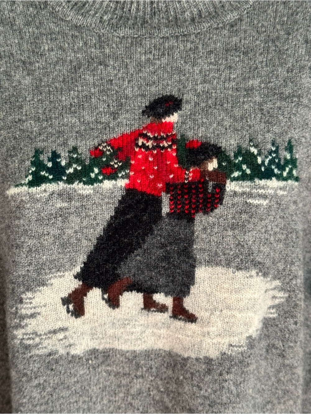LAUREN RALPH LAUREN Holiday Ice Skaters Turtleneck Sweater - Lambswool - Large - Picture 2 of 16